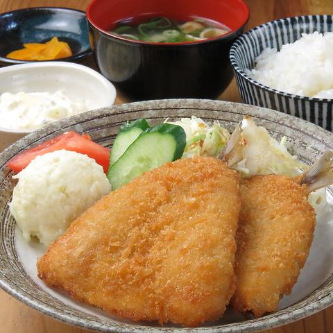 赤まる 横川店(写真 1)
