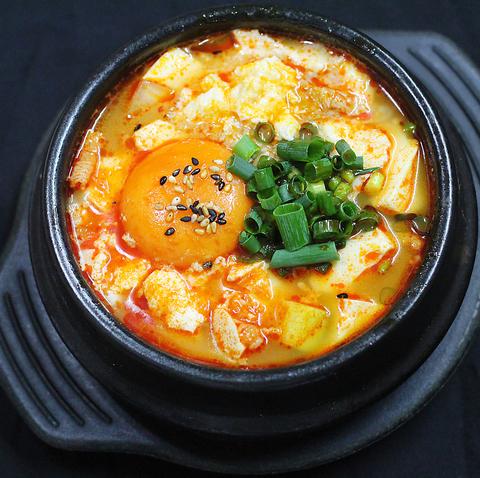 韓国料理 ハンウリ(写真 1)