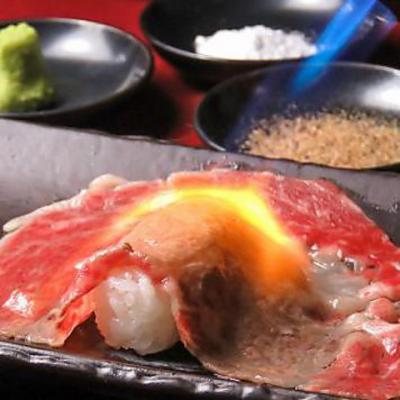 大人気メニュー【肉寿司】コースご利用の方はクーポン利用で、ビビンバ→肉寿司に変更もOK！！