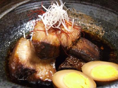 極上黒豚の角煮と煮卵