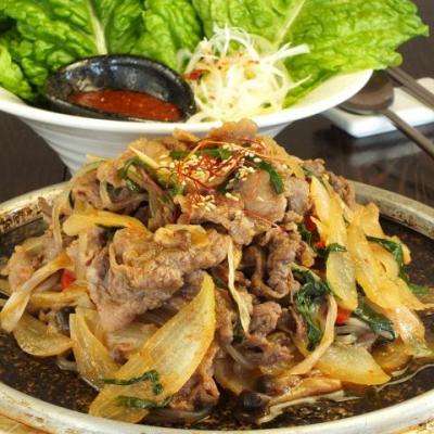 特選牛と野菜の韓国式焼肉(プルコギ)