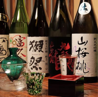 【新横浜での接待や会社宴会に大人気】オーナー厳選の日本酒と焼酎を30種以上ご用意しております！