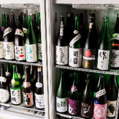 日本酒もファンも唸らす豊富な新潟地酒45種以上！