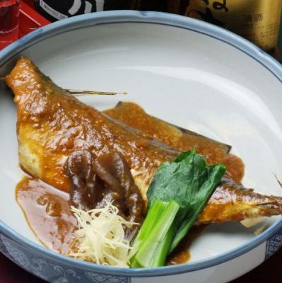 鯖の味噌煮(時価450円～)