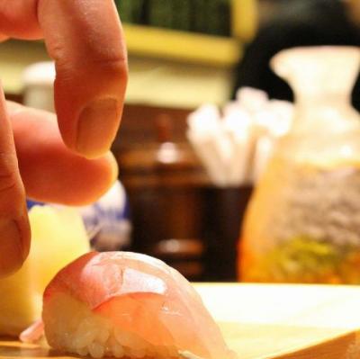 【本日とれたて！】鮮魚の握り寿司