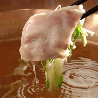 【日本全国から取り寄せたブランド豚】秘伝の関西風のお出汁にブランド肉を使った究極の豚しゃぶ