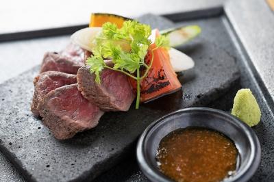 ◆広島和牛 赤身石焼◆ 肉料理当店人気N0.1 他にもコウネ炙りや牛タン塩焼きもご用意！
