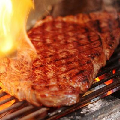 Wagyu beef steak(Ishigaki Sahroin Sutehki)/特撰 石垣牛サーロインステーキ(100g/150g)