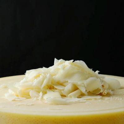 削りたてチーズ ～ラスパドゥーラ～