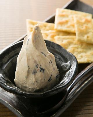 クリ―ムチーズの黒豆和え
