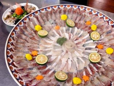 魚料理(季節、仕入れ状況により異なる)