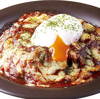 【寒い季節にオススメ】牛肉のドリア～半熟卵のせ～730円