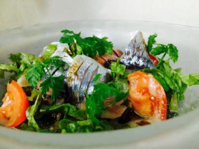 秋刀魚のカルパッチョ その肝のソース